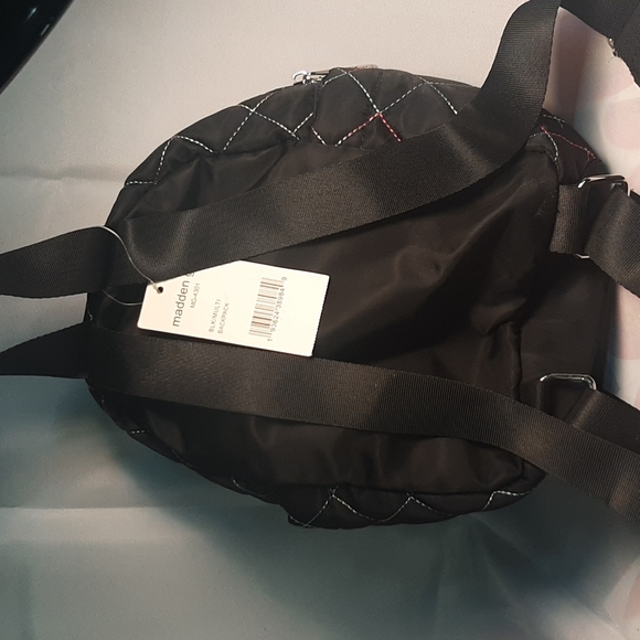 NEW STEVE MADDEN \